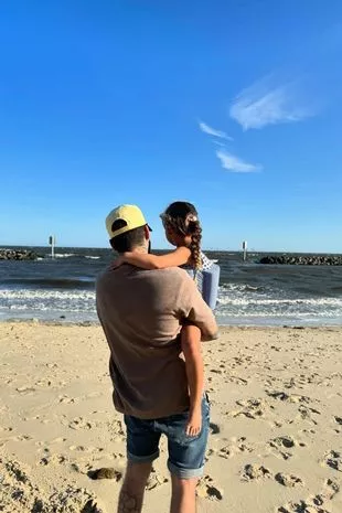 泽恩·马利克和女儿分享了罕见的照片,他说“生活永远改变了”